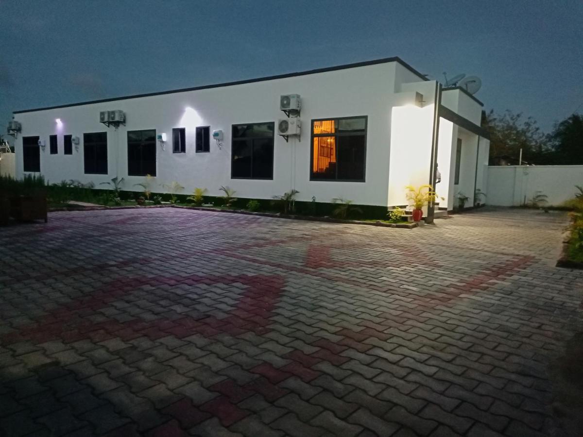 Chibuba Airport Accommodation Dar es Salaam Extérieur photo