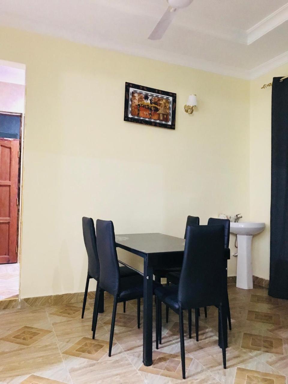 Chibuba Airport Accommodation Dar es Salaam Extérieur photo